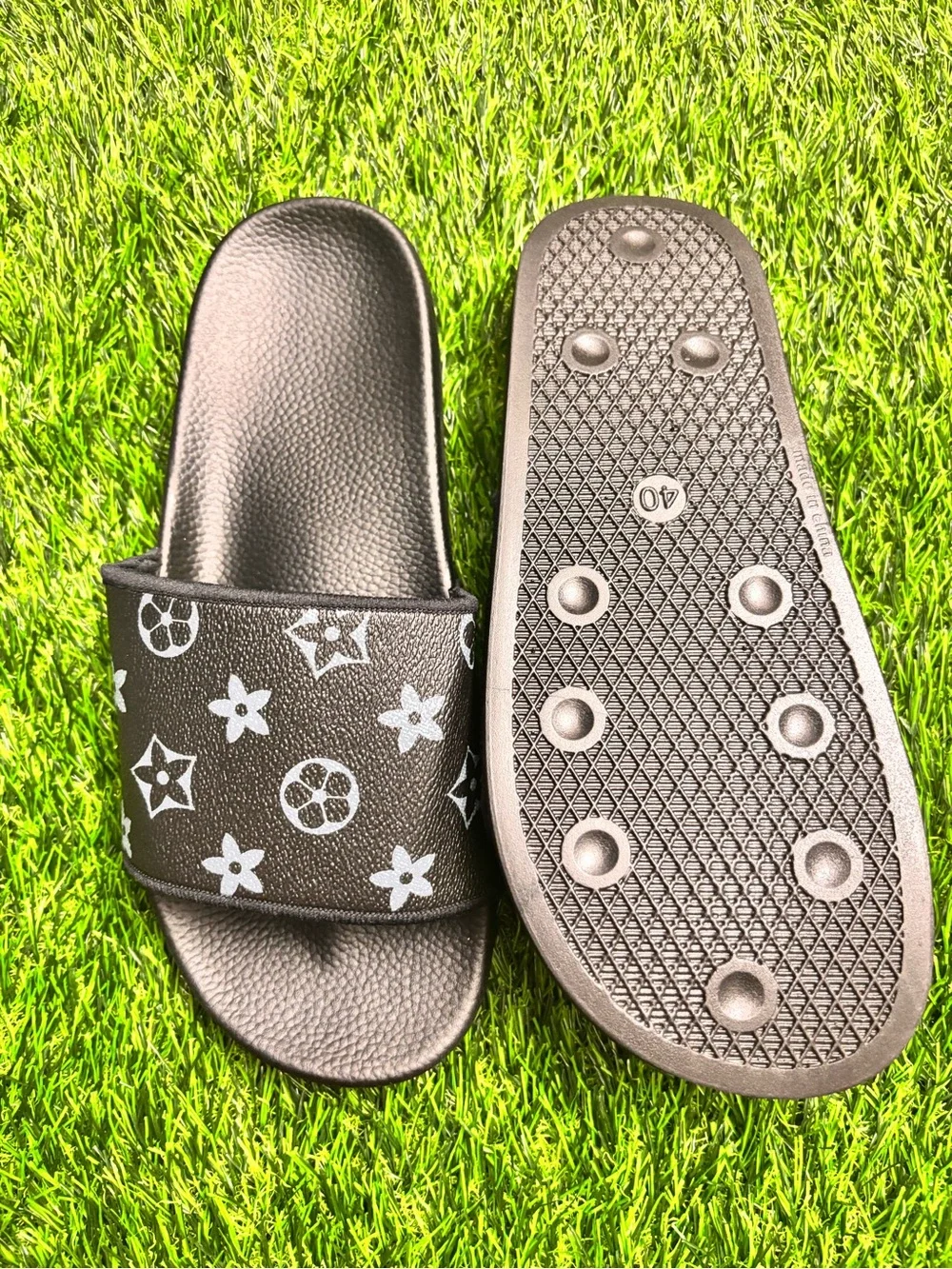 Kids Black Slide Sandals with White Floral Motif - Easy Slip-On size 40